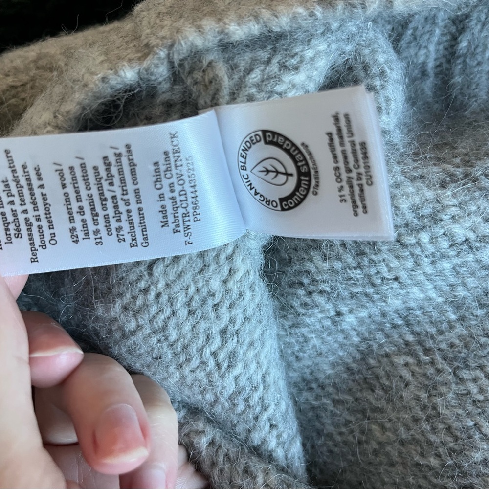 NWT Everlane Oversized Wool Sweater - Picture 6 of 6